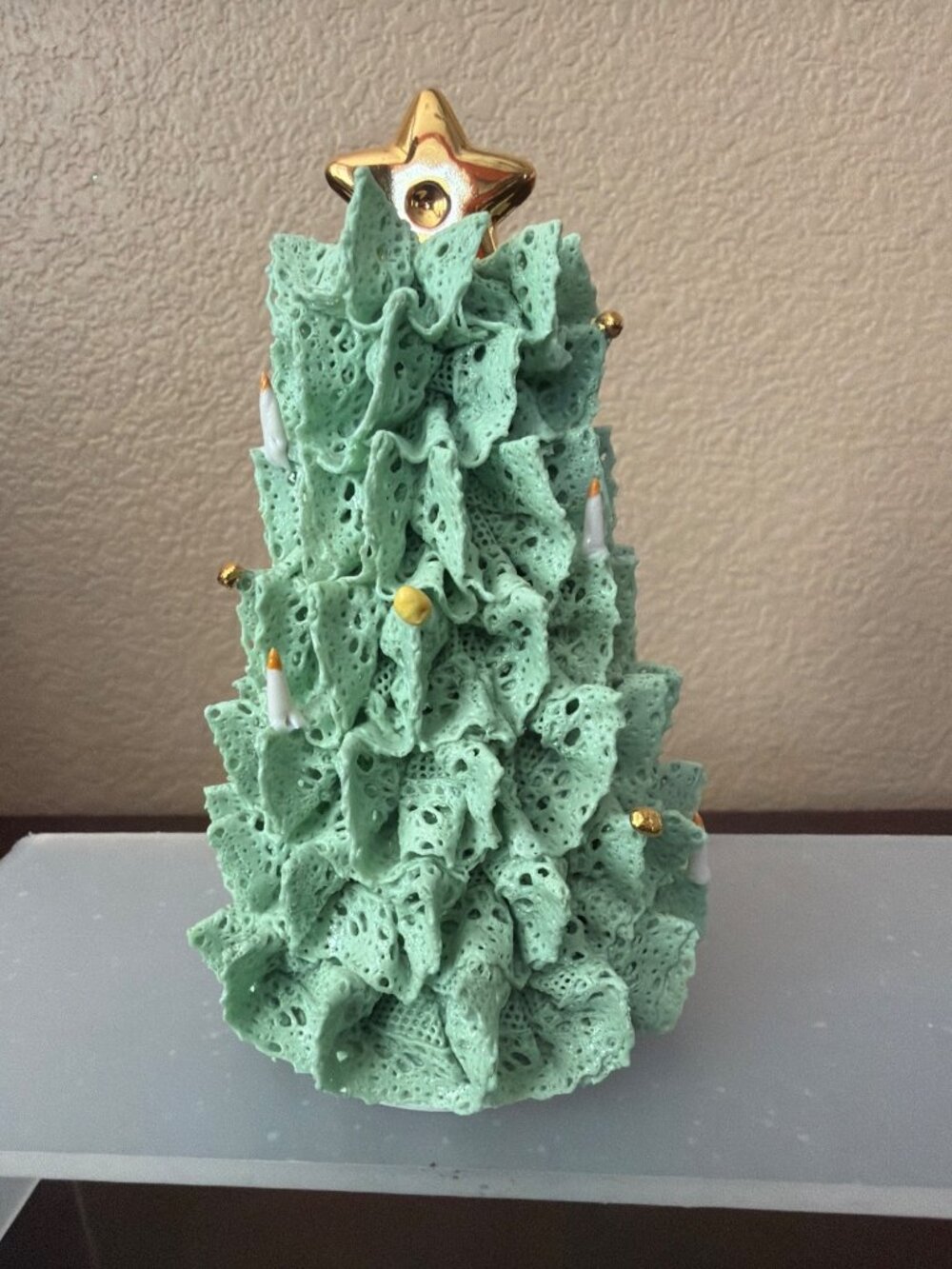 Vintage Irish Dresden Green Porcelain Lace Christmas Tree Bell MV Ireland 4.5"H - Picture 6 of 10
